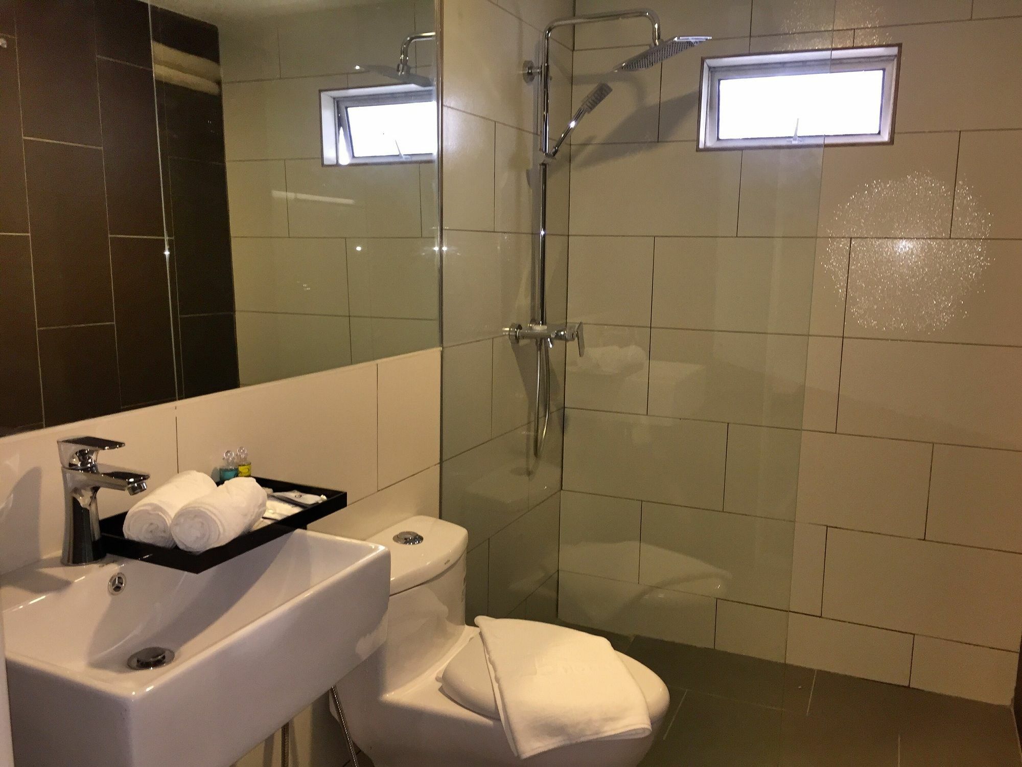 G5 And Serviced 3* Johor Bahru
